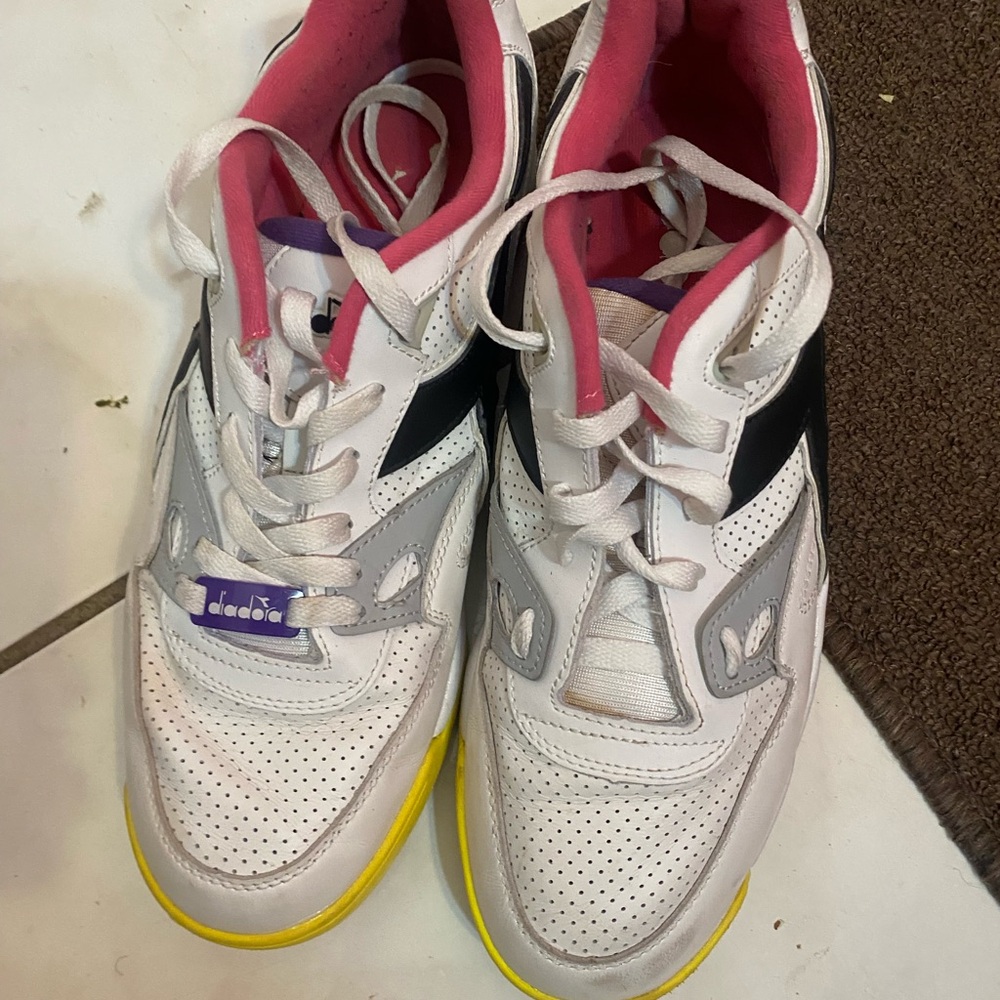Diadora White and Pink Sneakers
